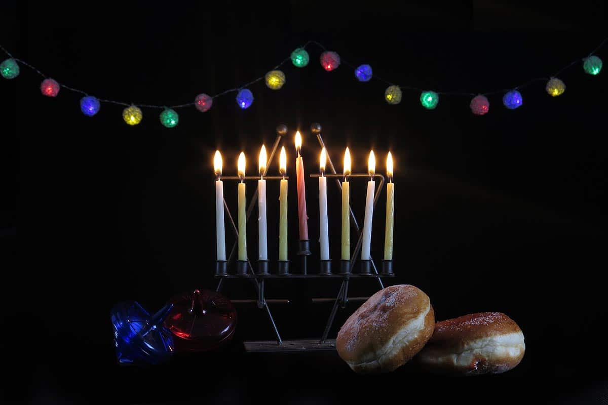 Why Do Jews Eat Jelly Doughnuts Sufganiyot On Hanukkah Unpacked