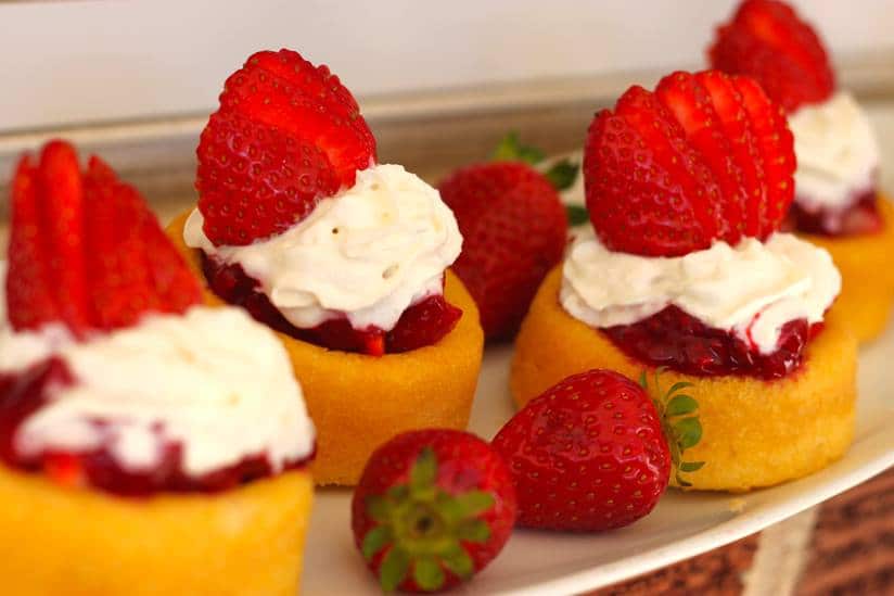 strawberry shortcake dessert cups